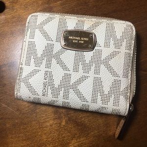 Michel Kros wallet cream